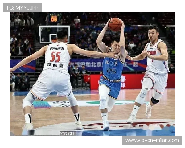 北京首钢迎来大胜，方硕三分如神带队大胜四川