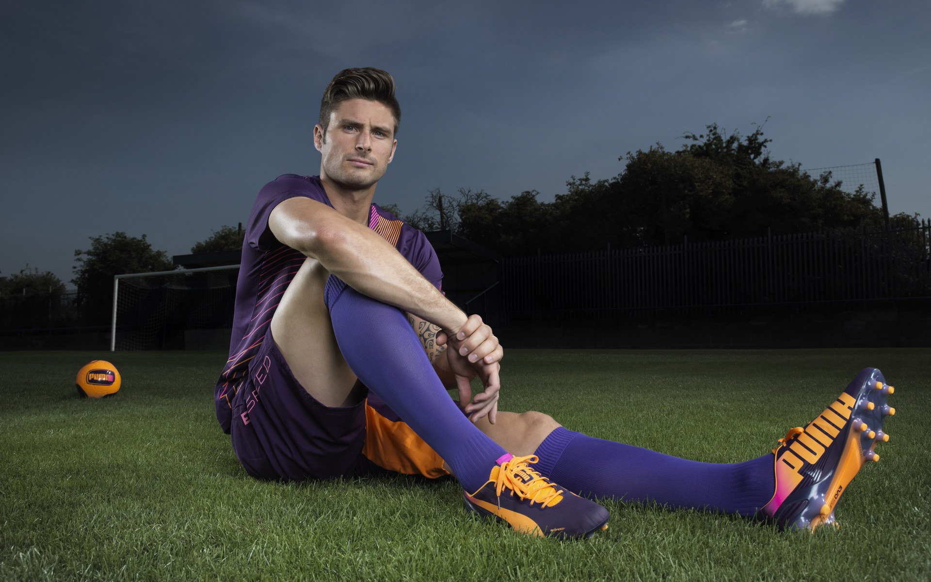 世界各地举办足球慈善赛，传递爱心力量，足球公益项目