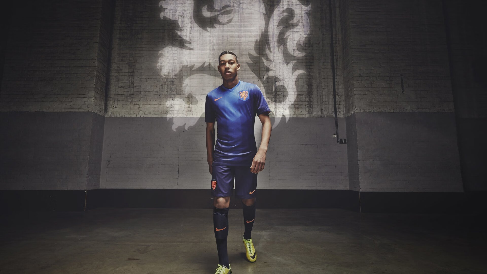 国足球队战术体系研究，国足的战术